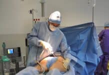 Wieso ist Fettabsaugung und Kryolipolyse kritisch zu betrachten? Fettabsaugung